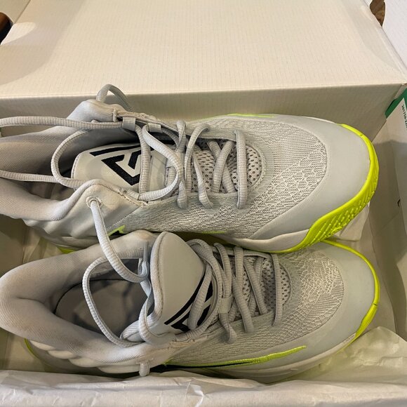 Giannis Immortality 4 Basketball Shoes - Picture 8 of 8